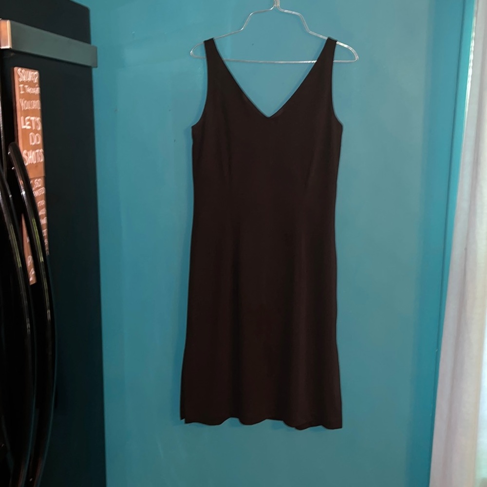 Size 2 Gap black dress